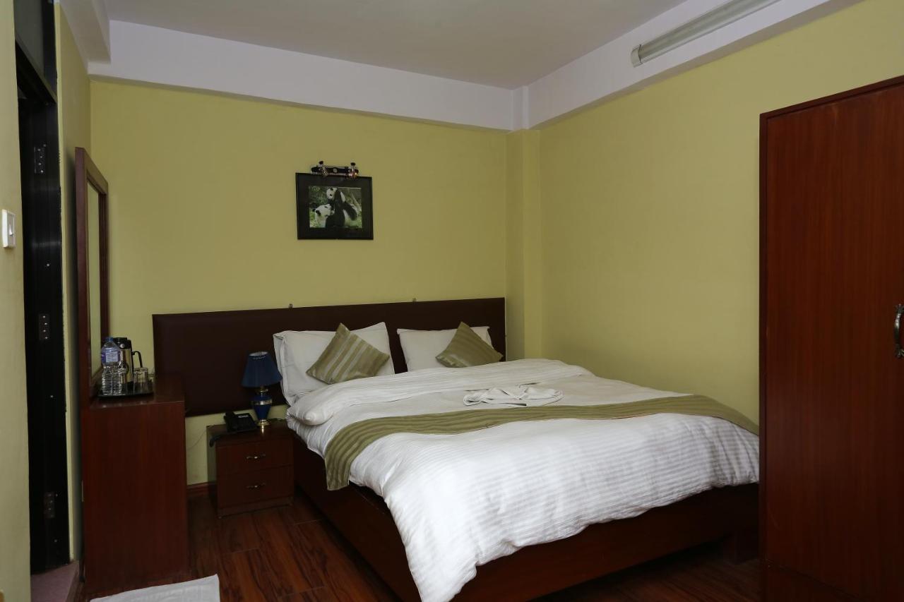 New Hotel Panda Catmandu Exterior foto