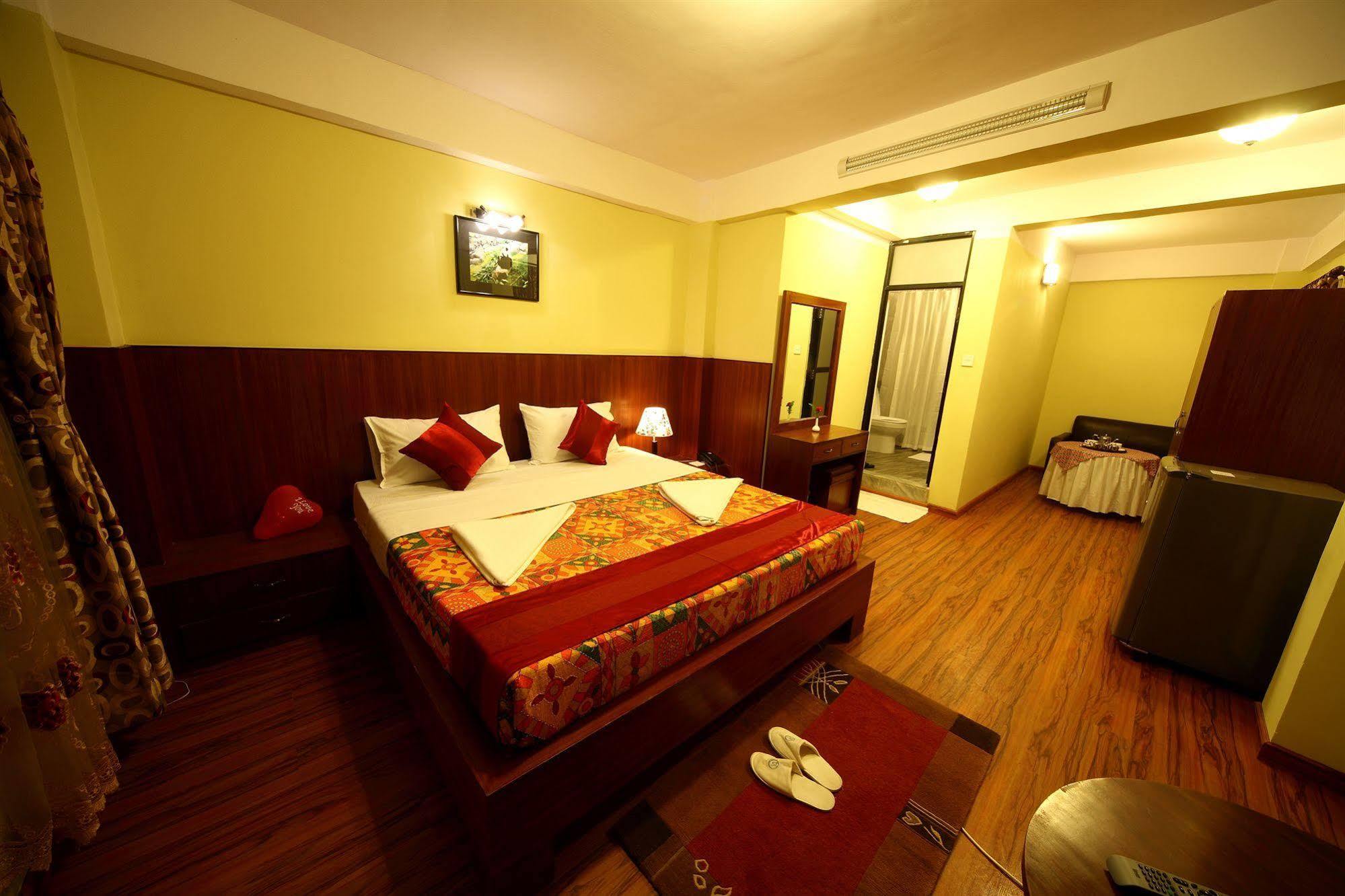 New Hotel Panda Catmandu Exterior foto
