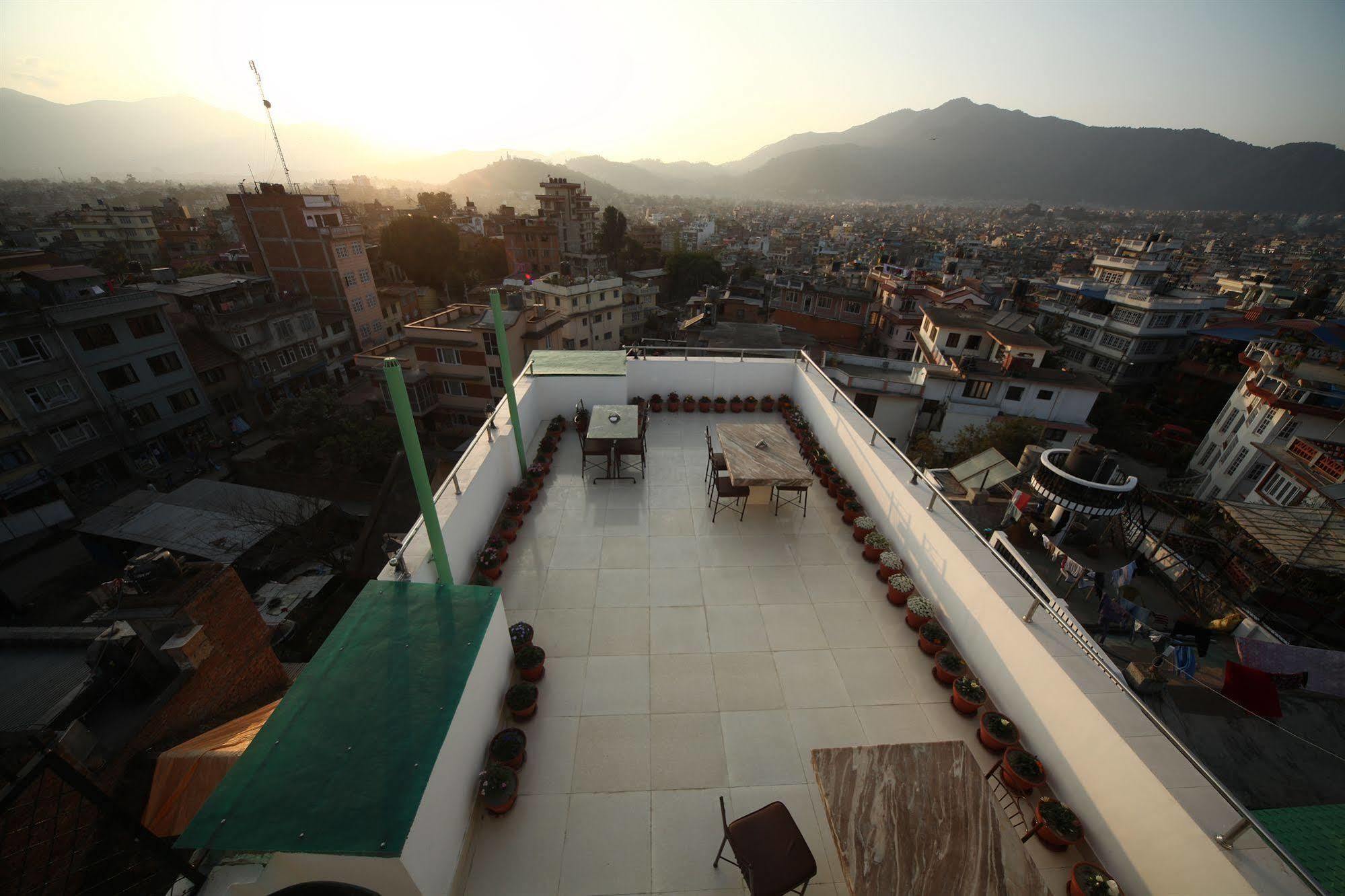 New Hotel Panda Catmandu Exterior foto